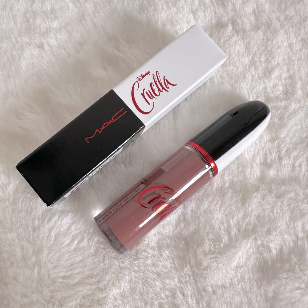 MAC Limited Edition Disney Cruella Retro Matte Liquid Lipcolour (Queen of Mean)
